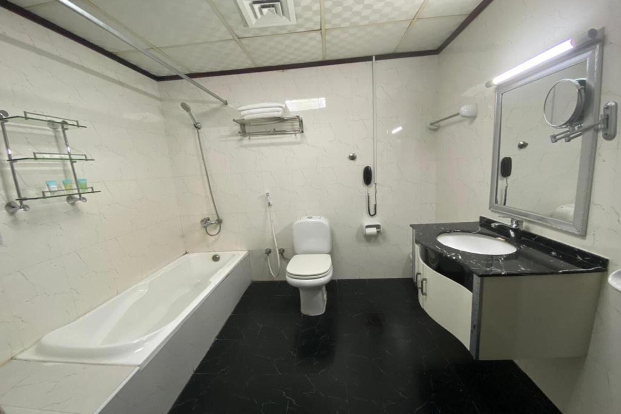 Grand Pj Hotel Ras al-Khaimah Ruang foto